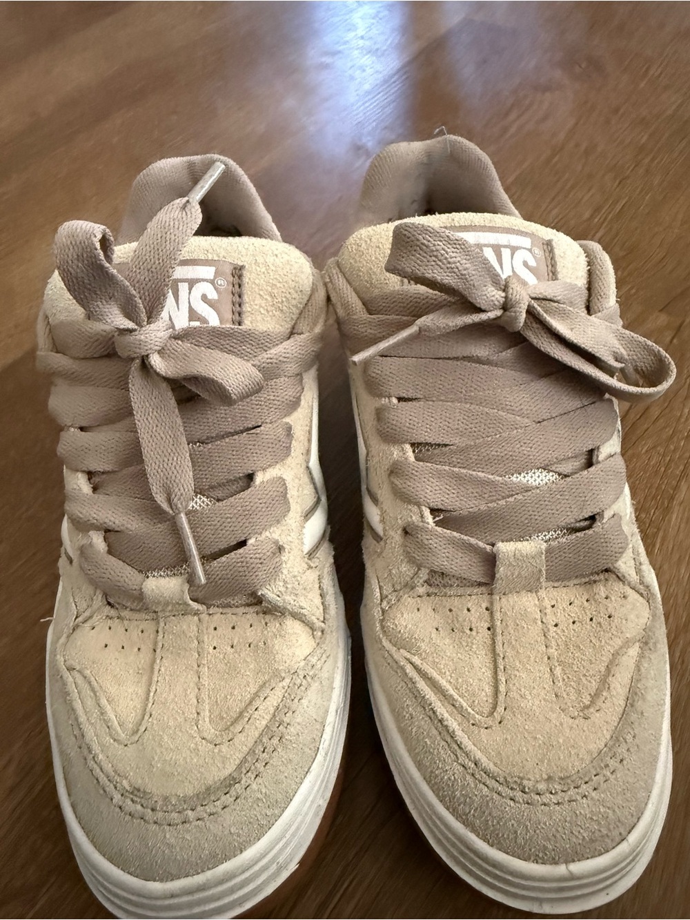 Vans Kids Tan Suede Low-Top Sneakers